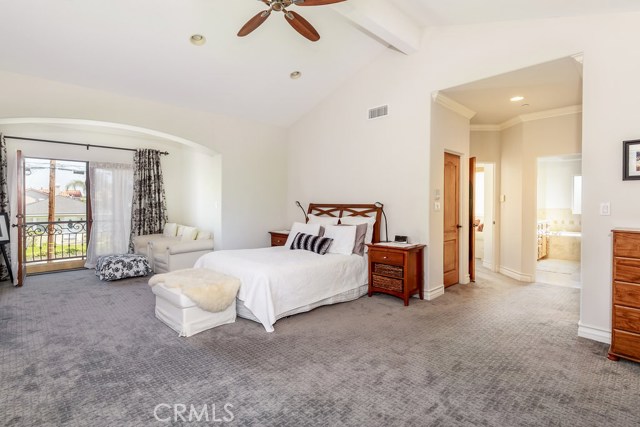 2010 Curtis Avenue, Redondo Beach, California 90278, 4 Bedrooms Bedrooms, ,2 BathroomsBathrooms,Residential,Sold,Curtis,SB18108494