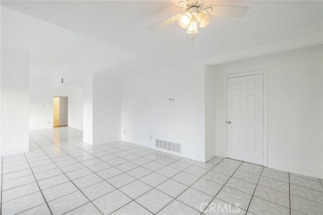 Detail Gallery Image 16 of 34 For 38659 Angele Trumpet Ct, Palmdale,  CA 93550 - 3 Beds | 2 Baths