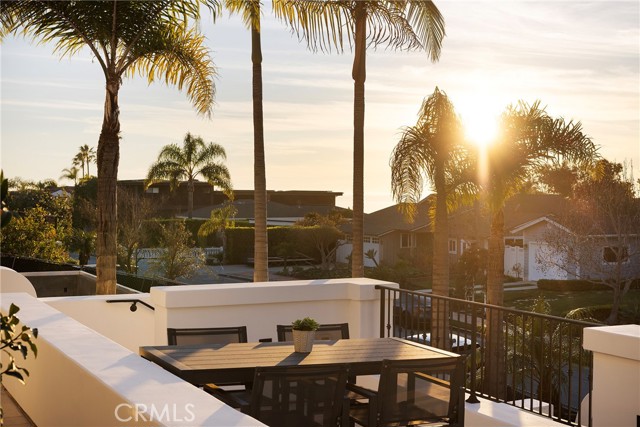 Detail Gallery Image 6 of 48 For 305 W Avenida Gaviota, San Clemente,  CA 92672 - 4 Beds | 4/1 Baths