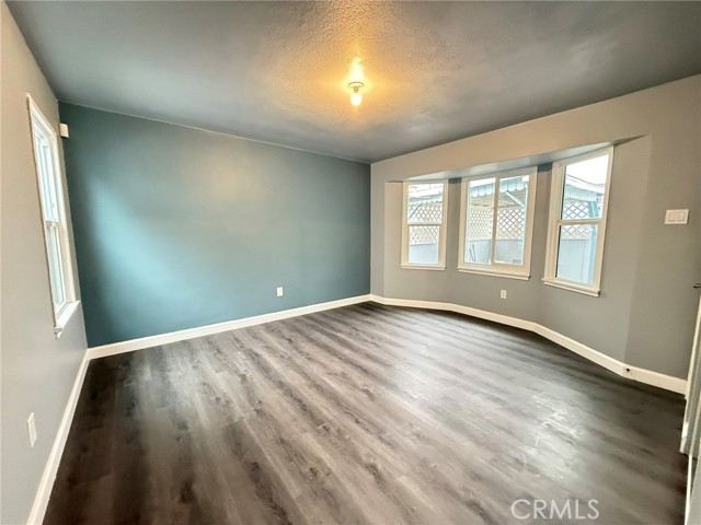 Detail Gallery Image 14 of 17 For 127 S Townsend, Los Angeles,  CA 90063 - 3 Beds | 2 Baths