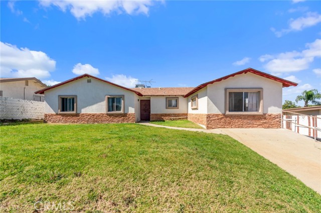 Detail Gallery Image 5 of 47 For 5382 Crest, Riverside,  CA 92503 - 4 Beds | 1/1 Baths