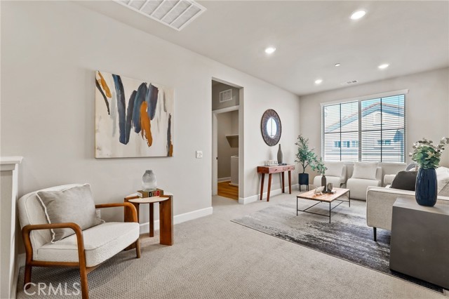 Detail Gallery Image 18 of 34 For 19091 Azul Ln, Huntington Beach,  CA 92648 - 4 Beds | 2/1 Baths