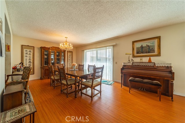Detail Gallery Image 10 of 33 For 1344 5th St #16,  Glendale,  CA 91201 - 3 Beds | 2 Baths