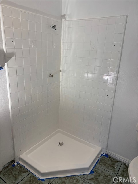 Detail Gallery Image 8 of 14 For 9208 Canford, Pico Rivera,  CA 90660 - 3 Beds | 2 Baths