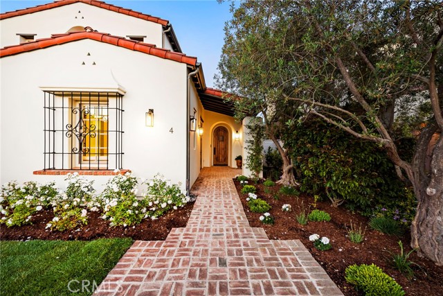 Detail Gallery Image 3 of 27 For 4 Coral Cay, Newport Coast,  CA 92657 - 4 Beds | 4/1 Baths