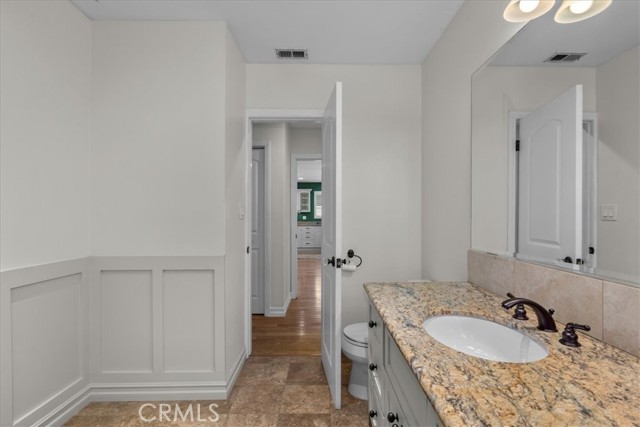 Detail Gallery Image 32 of 45 For 5442 W134th St, Hawthorne,  CA 90250 - 4 Beds | 2 Baths