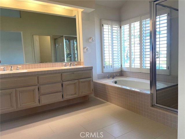 29672 Tamarron, Laguna Niguel CA: https://media.crmls.org/medias/8640687e-85a3-489c-9121-bf2dc78fb951.jpg