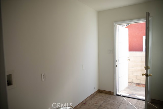 Detail Gallery Image 32 of 51 For 9726 Kauffman Ave, South Gate,  CA 91355 - 2 Beds | 1 Baths