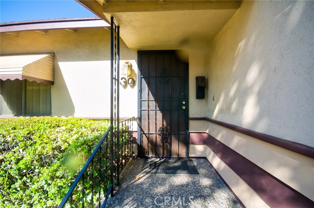 Image 2 of 30 For 30 North Vega Street