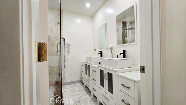 Detail Gallery Image 31 of 50 For 11141 Mcvine Ave, Sunland,  CA 91040 - 4 Beds | 3 Baths
