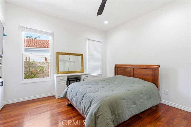 Detail Gallery Image 30 of 58 For 12831 Fairhaven Extention, Santa Ana,  CA 92705 - 4 Beds | 3/1 Baths