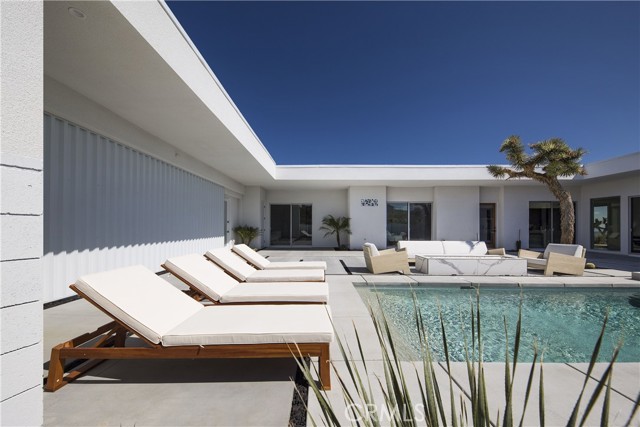 Detail Gallery Image 14 of 20 For 7035 Sunny Vista Rd, Joshua Tree,  CA 92252 - 3 Beds | 2 Baths