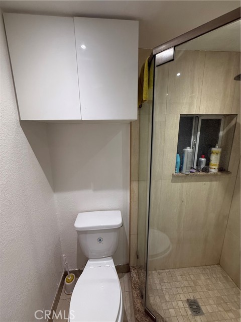 10418 Samoa Avenue, Tujunga CA: https://media.crmls.org/medias/8644c022-2ad1-4ca5-ab28-ccb72529051e.jpg