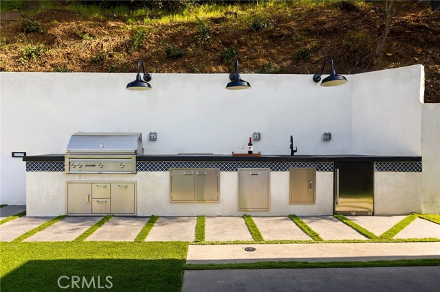 Detail Gallery Image 48 of 56 For 3814 Royal Meadow Rd, Sherman Oaks,  CA 91403 - 5 Beds | 4/1 Baths
