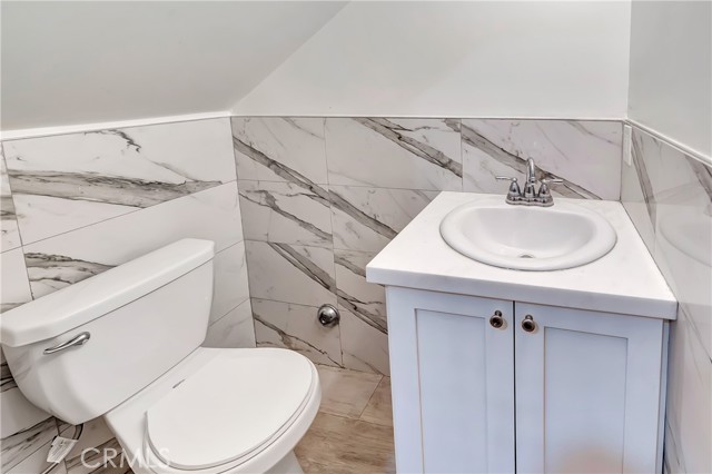 1101 N Maclay Avenue, San Fernando CA: https://media.crmls.org/medias/86467b2f-ce84-4b60-ad1c-a8fc82af10c0.jpg
