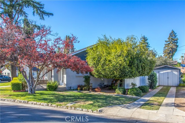 Detail Gallery Image 6 of 30 For 625 Cypress Cir, Redlands,  CA 92373 - 3 Beds | 2 Baths