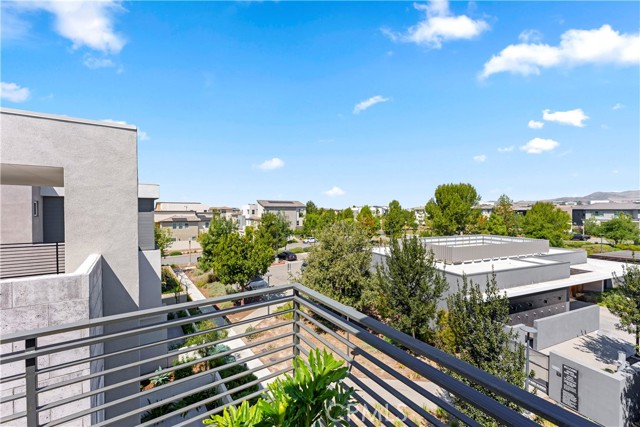 Detail Gallery Image 7 of 56 For 259 Chorus, Irvine,  CA 92618 - 4 Beds | 3/2 Baths