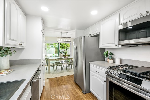 2222 Curtis Avenue, Redondo Beach CA: https://media.crmls.org/medias/86488a26-73ca-4e44-8a56-4ccfd5cc578a.jpg