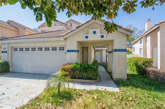 15593 Castellion Rd, Fontana, CA 92337