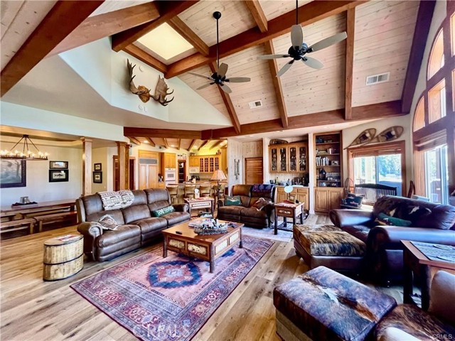 Detail Gallery Image 20 of 69 For 39269 Paha, Bass Lake,  CA 93604 - 6 Beds | 3/1 Baths