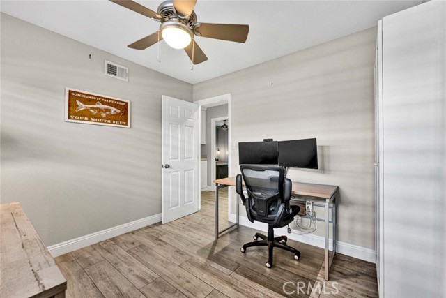 Detail Gallery Image 18 of 35 For 9662 Pollack Dr, Huntington Beach,  CA 92646 - 4 Beds | 3 Baths