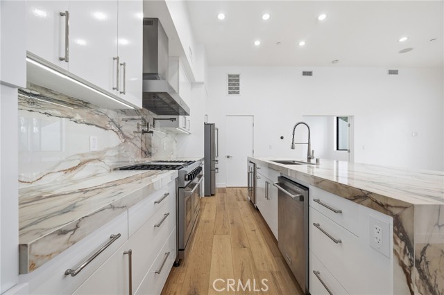 Detail Gallery Image 36 of 58 For 6565 Pickwick, Los Angeles,  CA 90042 - 3 Beds | 2/1 Baths