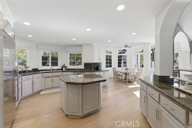 Detail Gallery Image 10 of 26 For 28834 Countryside, Agoura Hills,  CA 91301 - 5 Beds | 4 Baths