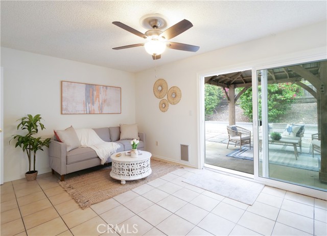 28408 Quailhill Drive, Rancho Palos Verdes CA: https://media.crmls.org/medias/864b63bc-d666-40b9-a649-81c0dd13394e.jpg