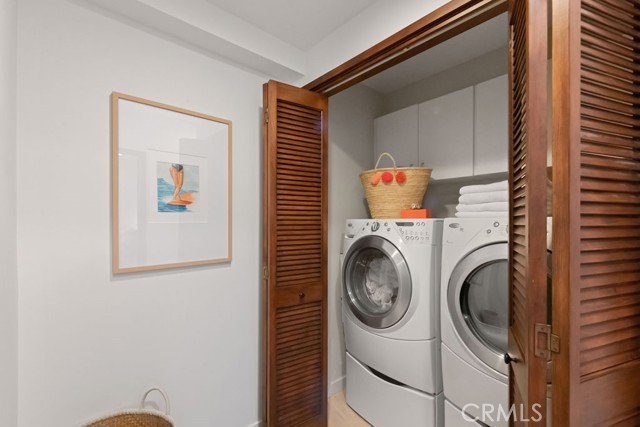 428 21st Place, Manhattan Beach, California 90266, 3 Bedrooms Bedrooms, ,2 BathroomsBathrooms,Residential,Sold,21st,SB23125584