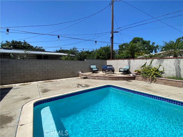 Detail Gallery Image 18 of 24 For 1529 W Anahurst Pl, Santa Ana,  CA 92704 - 4 Beds | 2 Baths