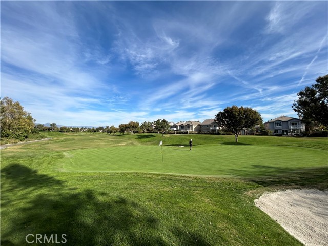 Detail Gallery Image 25 of 31 For 16414 Empire Lakes Ct, Fontana,  CA 92336 - 3 Beds | 2/1 Baths