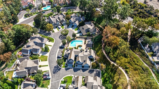 Detail Gallery Image 9 of 60 For 6070 E Summit, Anaheim Hills,  CA 92807 - 3 Beds | 3 Baths