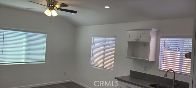 1Bed/1Bath - Living Room/Kitchen