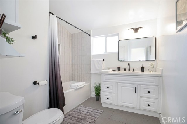 Detail Gallery Image 61 of 74 For 17456 Lemac St, Northridge,  CA 91325 - 9 Beds | 9/1 Baths