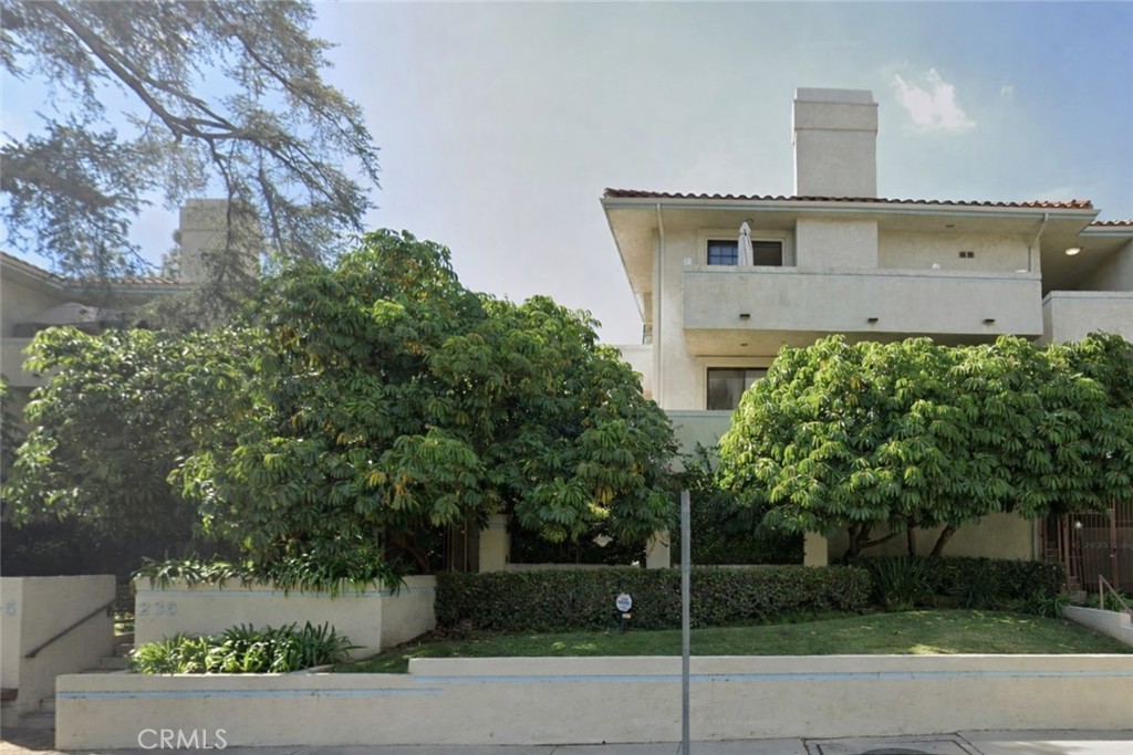 235 S Holliston Avenue #217