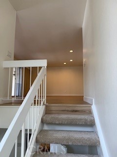 Detail Gallery Image 5 of 8 For 22146 Caminito Vino, Laguna Hills,  CA 92653 - 3 Beds | 2 Baths