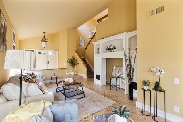 Detail Gallery Image 17 of 34 For 102 via Candelaria, Coto de Caza,  CA 92679 - 3 Beds | 2/1 Baths