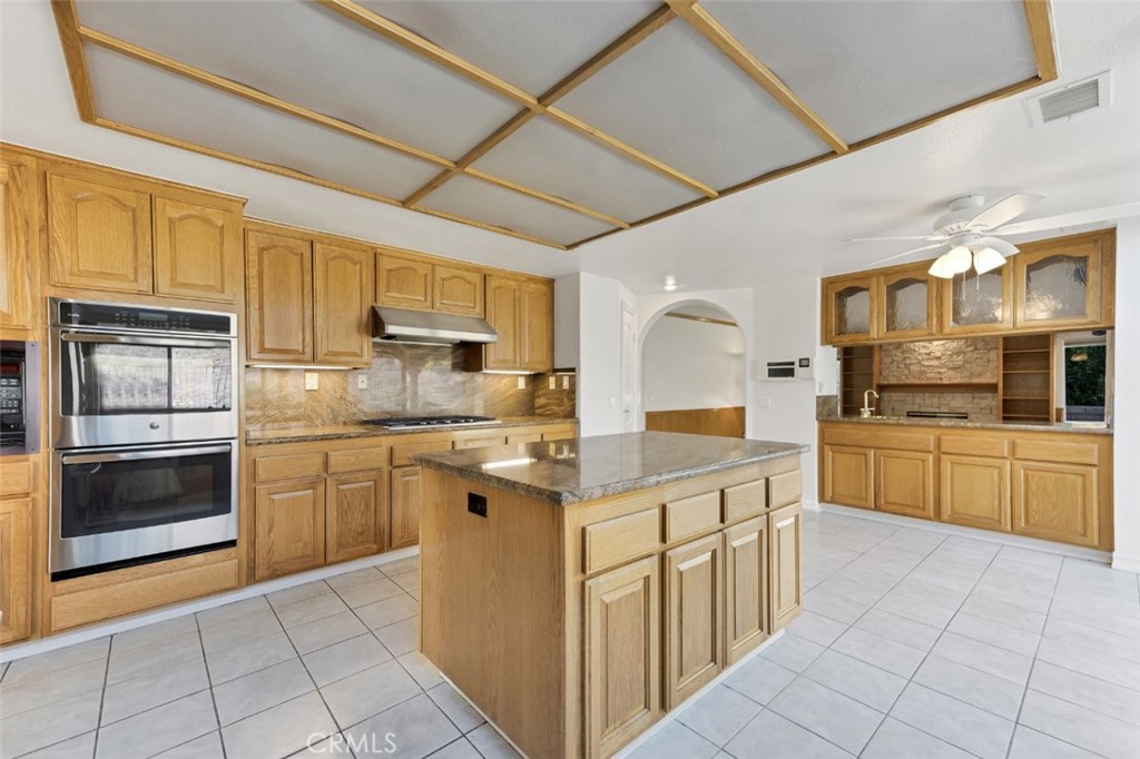 MLS #SR25256389 image #14