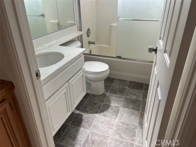 Detail Gallery Image 12 of 14 For 42254 59th St, Quartz Hill,  CA 93536 - 3 Beds | 2 Baths