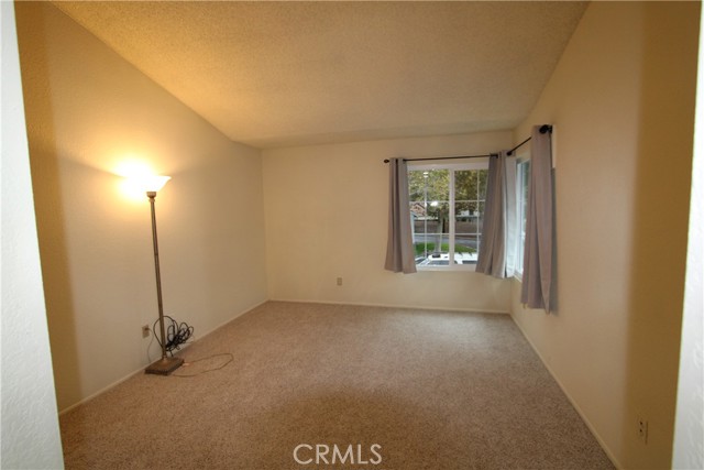 1380 W 48th Street, San Bernardino CA: https://media.crmls.org/medias/86517899-a0fa-4767-ba19-817a8a06f6b6.jpg