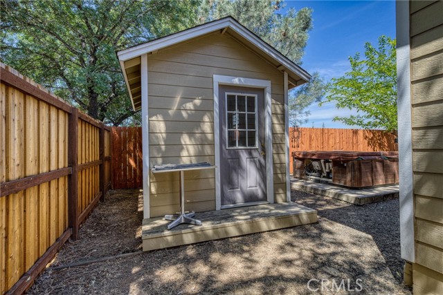 Detail Gallery Image 36 of 60 For 2165 Oakcrest Dr, Lakeport,  CA 95453 - 4 Beds | 2/1 Baths