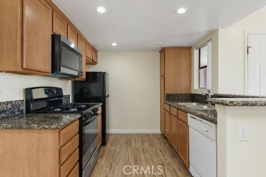 Detail Gallery Image 2 of 35 For 1313 Massachusettes Ave #203,  Riverside,  CA 92507 - 2 Beds | 1 Baths