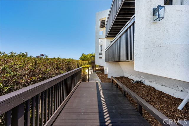 Ground level pathway