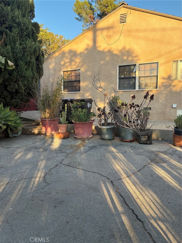 MLS #PW25251679 image #1