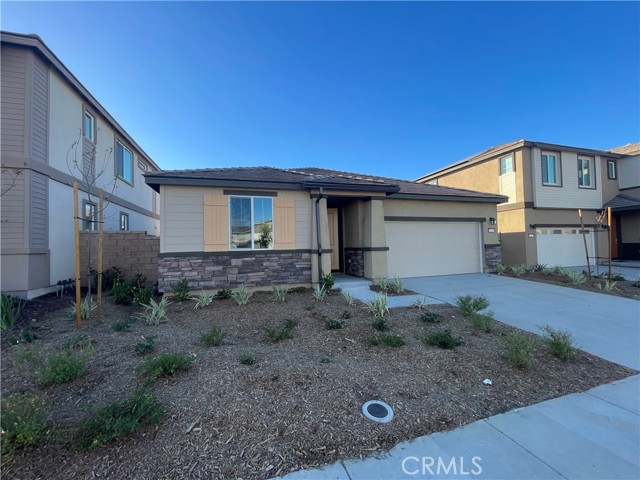 Detail Gallery Image 1 of 27 For 32903 Fleets Rd, Menifee,  CA 92584 - 4 Beds | 2/1 Baths