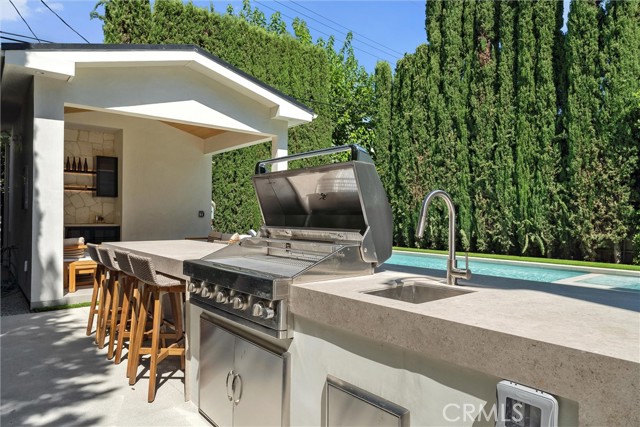 Detail Gallery Image 51 of 65 For 4625 Vesper Ave, Sherman Oaks,  CA 91403 - 5 Beds | 5/2 Baths