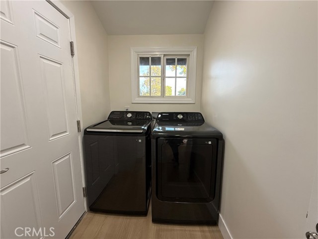 Detail Gallery Image 14 of 33 For 9123 Woodley, North Hills,  CA 91343 - 3 Beds | 2 Baths