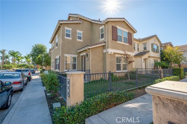Detail Gallery Image 1 of 1 For 106 Tiger Ln, Placentia,  CA 92870 - 4 Beds | 3/1 Baths