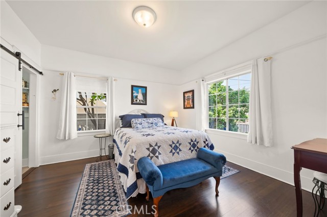 373 W Santa Cruz Street, San Pedro CA: https://media.crmls.org/medias/865722ad-4d7a-434d-b555-d18d3fc84c2d.jpg