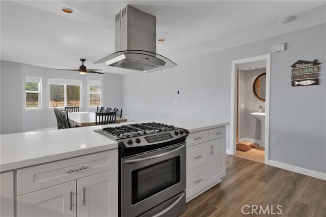 Detail Gallery Image 18 of 54 For 14374 Ironsides Ln, Helendale,  CA 92342 - 3 Beds | 3 Baths